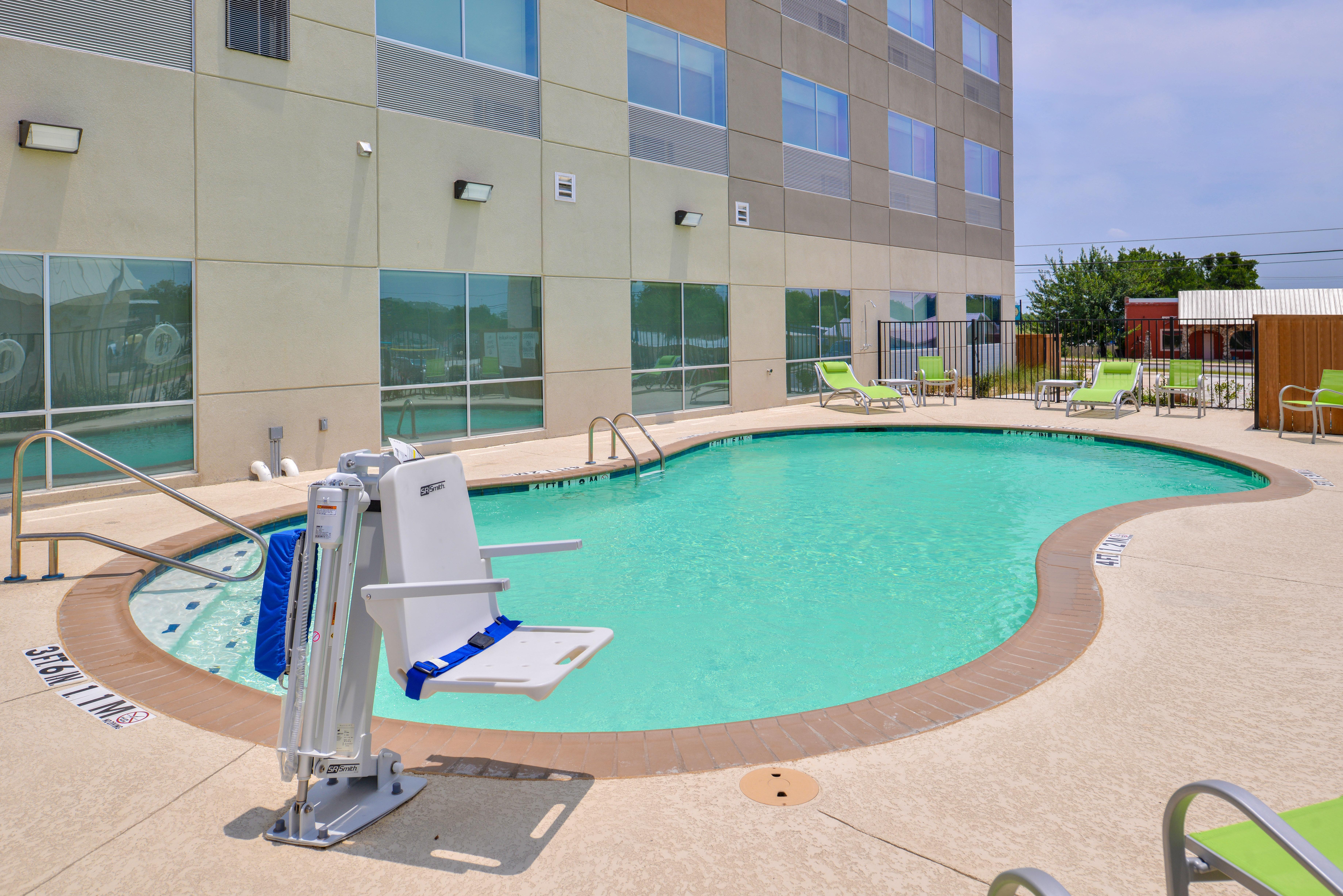 Holiday Inn Express - Early By Ihg Exteriér fotografie