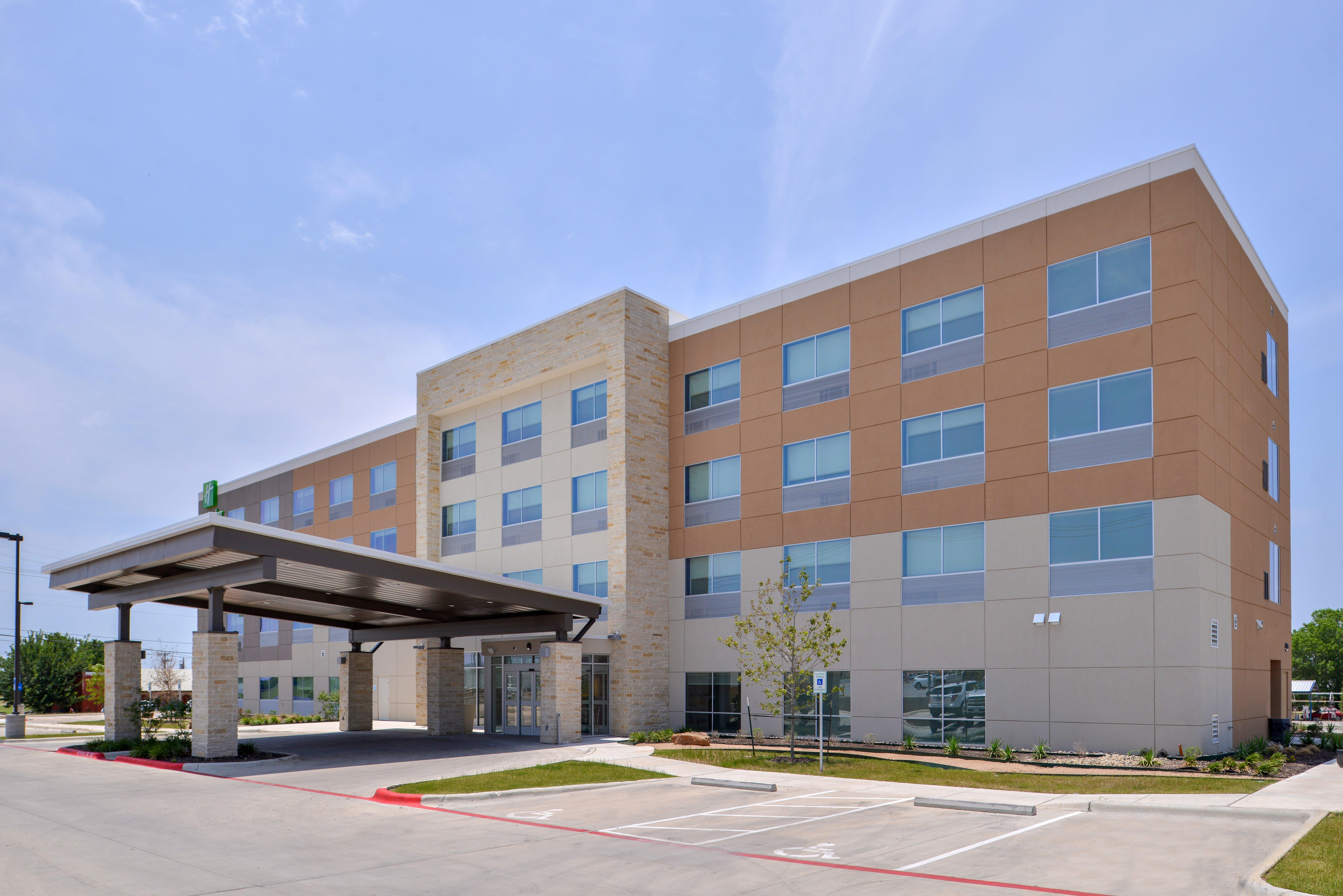 Holiday Inn Express - Early By Ihg Exteriér fotografie